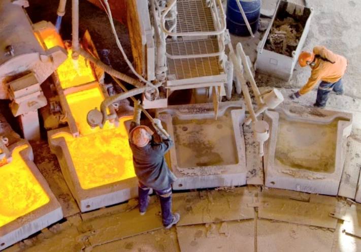 Glencore ferme ses mines de cuivre mais gardera ouverte sa fonderie de cuivre de Mount Isa
